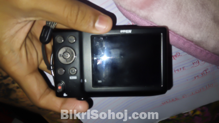 Nikon Coolpix s3300 camera